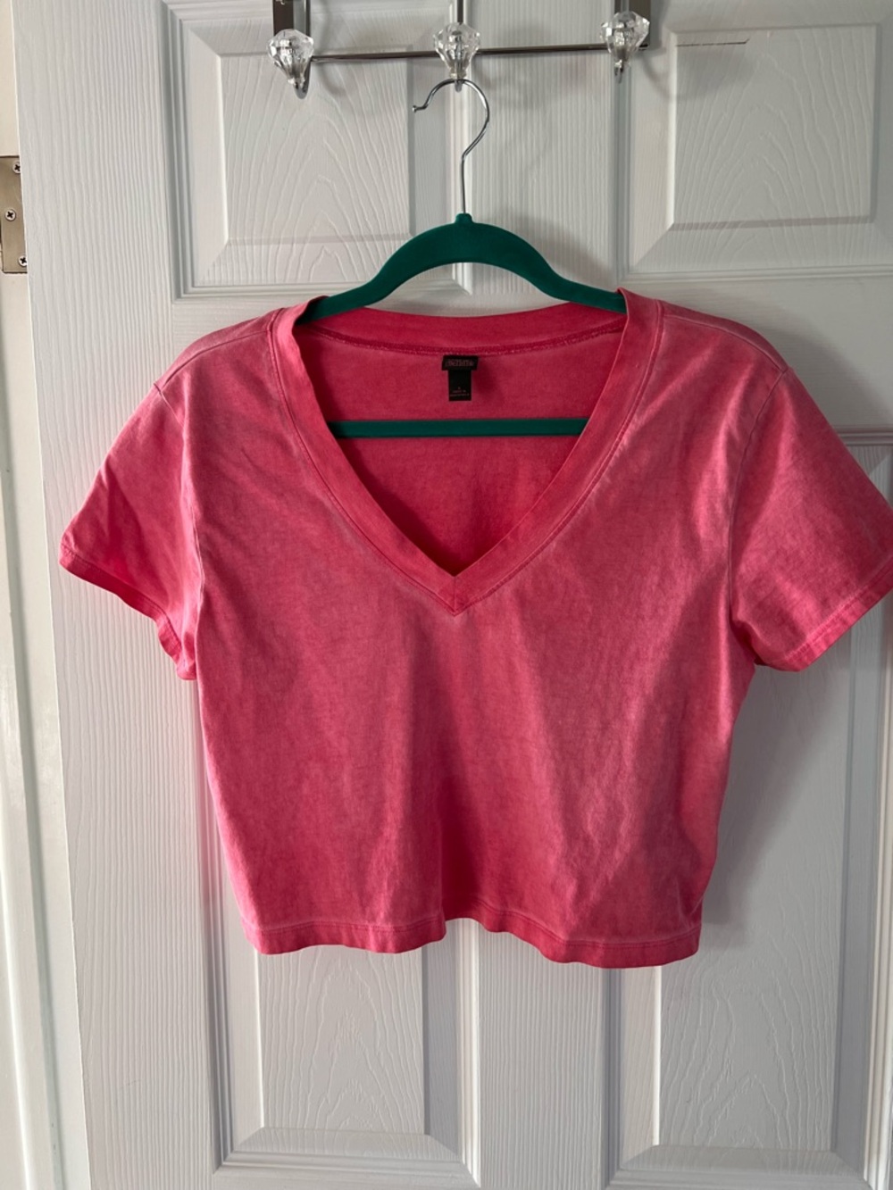 wild fable Coral Pink V-Neck Crop Tee